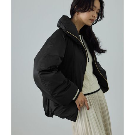 [^ԁFGGL35160]_ŒC5Oオ~AE^[p̍}I̓~߂̖{i_ER[g^------------------------------------------------------Ŏ/󂵂₷ACyɃPAłgEHbVu_Eh------------------------------------------------------yfUCEVGbgz̕ۉL[vłAyʂ̃nClbNV[g_EłBgƑɂ͂Ƃ肪ÃjbgXEFbgȂ߂TCYB̃h[R[hLACɁAi΂D݂̃VGbgɒł܂BV[gȂ̂œdԂԂł̒ԈړKŁAۂɐȂ̂|CgBɂقǂ悢O㍷邱ƂŁAqbv܂茩Ă܂Bx͂AdʋΗp̃AE^[ƂĂ^~ɏd󂷂ꒅłB܂A̓{^ŃtBbg𒲐łÂhA荞ޗ₽ƃVbgAEg܂BɁÂGNZt@Xi[gp邱ƂŁÂGKgȈۂɁBn\nŎdグ邱ƂŁAy_炩ȒSnĂ܂BJ[́AǂȃX^COɂ킹₷ubNƁANgh̃uEzCgƂ̑ǂlCr[2FWJłBy߂̃X^COz؂₩ȃJ[WJ[hE`FbÑX^CbVȕ킹łȂANɌăVCj[ȃACep[ȂǁAtF~jȃs[X킹߂łByfށz\nFc40D̃\gpTegDŁA▭Ȍ򊴂ƍAH{fނłBHсFHѕzcŃTCN򂵂Hт50gpAV50MIXAtBp[700ȏ90/10_EłB----------------------------FȂnFLkFȂ򊴁F₠萶ňFԃ|PbgFJFt@Xi[F􂢉\----------------------------yfzfg:166cm@pTCY:FiV[gwAjfg:175cm@pTCY:FiOwAj摜̏i̓TvłBۂ̏iƎdlAHATCYقȂꍇ܂BBeꏊ⃉CeBOAg̃j^[ɂĐF̌قȂꍇ܂BĩJ[͉摜̐FQƂB͎dl̂߁AFƈقȂꍇ܂By2025 Autumn/Winterzy25AWzAE^[C~R[gC~AE^[CV[g_ECV[gAE^[C_ER[gC_EAE^[C