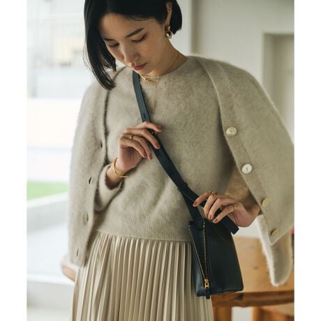 [^ԁFGGX85900]yfUCzEY BAG Shoulder Mini̔قǁA̕ɏTCYEOFTChɃI[v|PbgARpNgȔ̃nJ`[łXy[X܂BEFI[v|PbgPAobO{̂̊J̓}Olbĝ݂łA|Pbg̐[肠̂ŁAĂȂȂ₷bvJM̂܂܎[ĂS----------------------------|PbgFɃI[vPA4[FsV_[ROFsEJF}OlbgeFȂ̑F}`̃TChWbv͊J----------------------------yJ[z{̃J[~TChJ[͑SFƂS[hłBE(01)ubN~X[L[u[E(08)CgO[~`R[E(16)Li~x_[E(20)_[NuE~IWyfށz{̂̓IWiŊJ_utFCXX[XfޗnɃTCN|GXefނ̗pĂ܂ByE'POR(y G|[ )zZnCubg[J[̂߂̃GKgƋ@\˔ROPE'ɂ̐Vʋ΃obOfr[BHYBRID WORKER P邽߂ɁAobOsRu ƂƂ̂BAGvBELEGANCE(GKX)~ TECHNIQUE(@\) = ELEGANTIQUE(@\)ELEGANTIQUE(@\)ɂāAċzԂ 3 bŐgxx\ɂAɂ̐VdobOV[YłBy2025Nf Y BAGV[YzEA4[FY BAG Medium+ii:GGX85190jY BAG Large ii:GGX85130jY BAG Wide  ii:GGX85140jY BAG Shoulder Lii:GGX85160jEA4[FsY BAG Miniii:GGX85100jY BAG Medium ii:GGX85110jY BAG Picoii:GGZ85020jY BAG Shoulder Microii:GGX85900jY BAG Shoulder Miniii:GGX84451jY BAG Shoulder Mediumii:GGX85150j̏íASDGs̊ϓ_sDzɕ񂾌`ōA͂܂B摜̏i̓TvłB ۂ̏iƎdlAHATCYقȂꍇ܂BBeꏊ⃉CeBOAg̃j^[ɂĐF̌قȂꍇ܂BĩJ[͉摜̐FQƂB͎dl̂߁AFƈقȂꍇ܂B