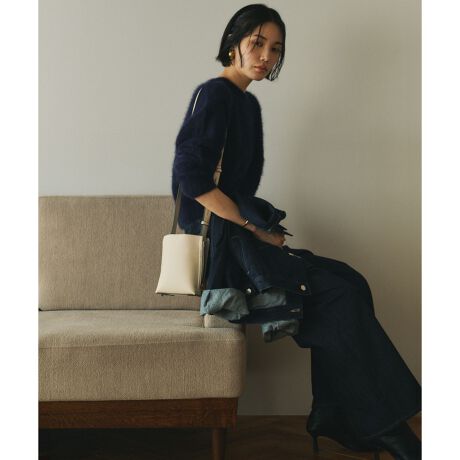 [^ԁFGGX85900]yfUCzEY BAG Shoulder Mini̔قǁA̕ɏTCYEOFTChɃI[v|PbgARpNgȔ̃nJ`[łXy[X܂BEFI[v|PbgPAobO{̂̊J̓}Olbĝ݂łA|Pbg̐[肠̂ŁAĂȂȂ₷bvJM̂܂܎[ĂS----------------------------|PbgFɃI[vPA4[FsV_[ROFsEJF}OlbgeFȂ̑F}`̃TChWbv͊J----------------------------yJ[z{̃J[~TChJ[͑SFƂS[hłBE(01)ubN~X[L[u[E(08)CgO[~`R[E(16)Li~x_[E(20)_[NuE~IWyfށz{̂̓IWiŊJ_utFCXX[XfޗnɃTCN|GXefނ̗pĂ܂ByE'POR(y G|[ )zZnCubg[J[̂߂̃GKgƋ@\˔ROPE'ɂ̐Vʋ΃obOfr[BHYBRID WORKER P邽߂ɁAobOsRu ƂƂ̂BAGvBELEGANCE(GKX)~ TECHNIQUE(@\) = ELEGANTIQUE(@\)ELEGANTIQUE(@\)ɂāAċzԂ 3 bŐgxx\ɂAɂ̐VdobOV[YłBy2025Nf Y BAGV[YzEA4[FY BAG Medium+ii:GGX85190jY BAG Large ii:GGX85130jY BAG Wide  ii:GGX85140jY BAG Shoulder Lii:GGX85160jEA4[FsY BAG Miniii:GGX85100jY BAG Medium ii:GGX85110jY BAG Picoii:GGZ85020jY BAG Shoulder Microii:GGX85900jY BAG Shoulder Miniii:GGX84451jY BAG Shoulder Mediumii:GGX85150j̏íASDGs̊ϓ_sDzɕ񂾌`ōA͂܂B摜̏i̓TvłB ۂ̏iƎdlAHATCYقȂꍇ܂BBeꏊ⃉CeBOAg̃j^[ɂĐF̌قȂꍇ܂BĩJ[͉摜̐FQƂB͎dl̂߁AFƈقȂꍇ܂B