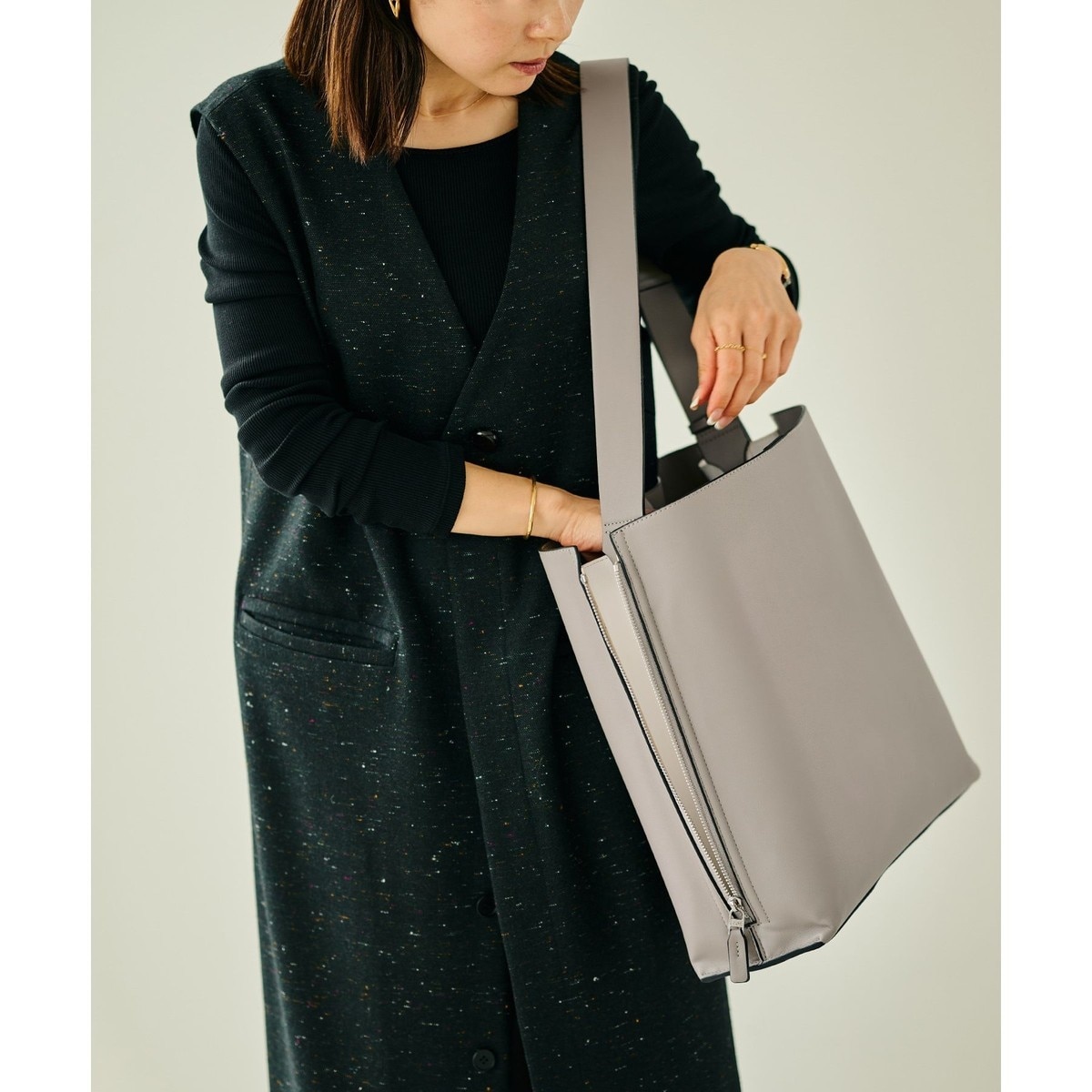 E'POR】Y BAG Shoulder Large【通勤】【A4対応】【25AW】【ドラマ着用