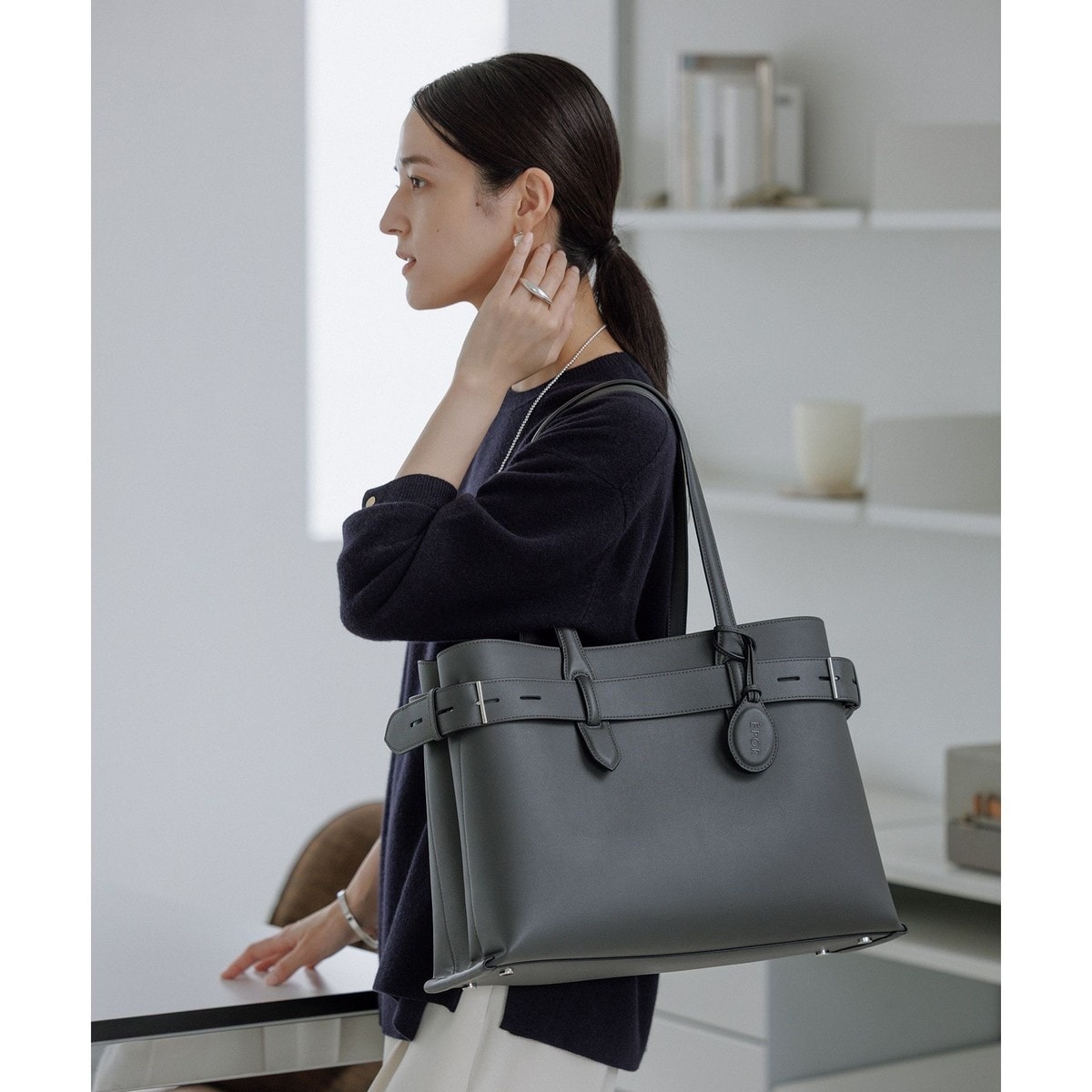 E'POR】A BAG Large/A4対応・通勤・26AW | ロペ(ROPE') | マルイウェブ