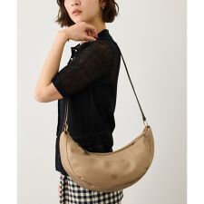 ハーフムーンショルダーバッグ