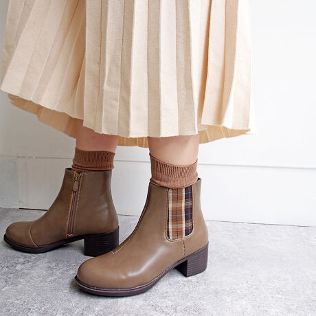 チェック柄が可愛いシンプルサイドゴアブーツ By あしながおじさん By Ashinagaojisan ファッション通販 マルイウェブチャネル