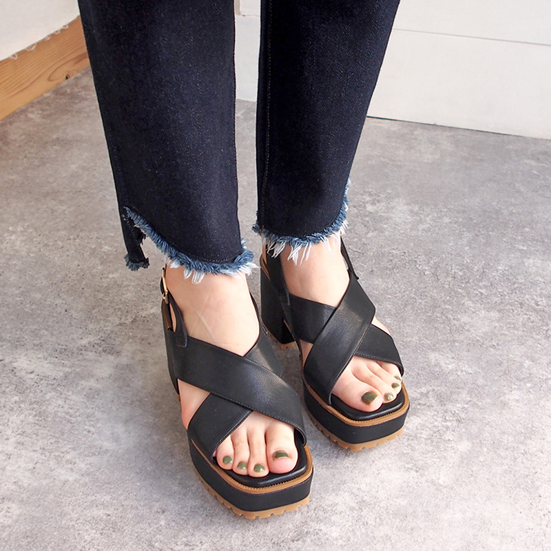 todayful】フラットベルトサンダル Flat Belt Sandals | web-flake.com