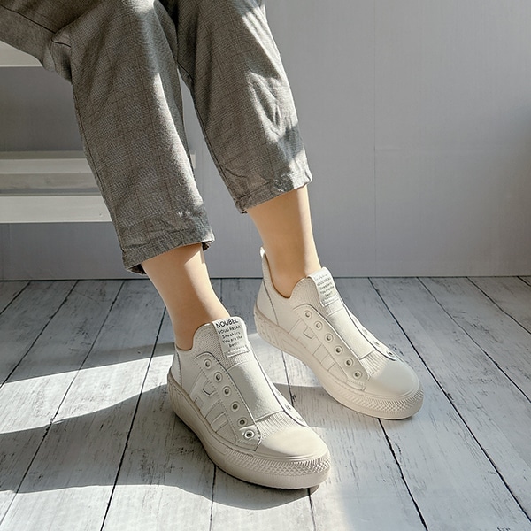 [}C]y25H~VzylCiz_炩jbgbSKXj[J[/k[xH[O bNXiNOUBEL VOUG Relaxj zCg