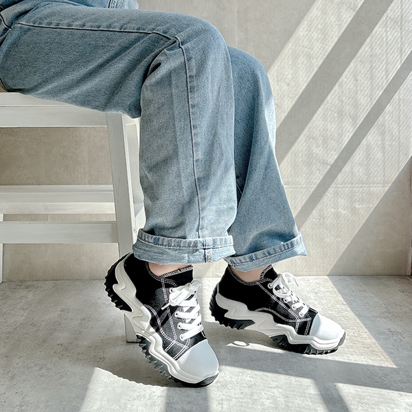 [}C]{[\[LoX_bhXj[J[/k[xH[O bNXiNOUBEL VOUG Relaxj ubN