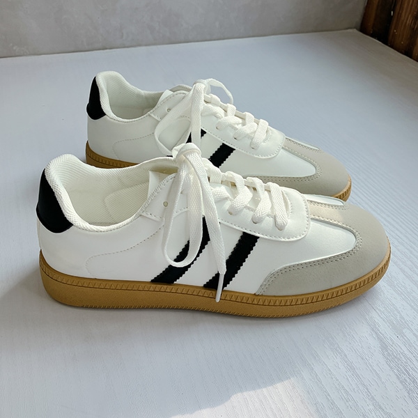 [}C]y25H~Vzy NVbNfUC Vv [eNXj[J[/k[xH[O bNXiNOUBEL VOUG Relaxj zCg