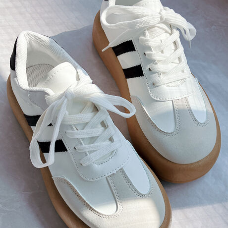 RƂtHA{[̂郌[XAbvXj[J[Bۂ݂ттܐ́Aw̕SyĂ̂ŁAfC[[XɃsb^I4.5cm̌\[ŃX^CAbvʂIi`{[\[́As̏Ռz͂A񂮂Oɐiނ悤ȉKȗSn|CgłBATTENTIONJȂǂ̎CACȂǂɂĐFACȂǂ̈ߕɒF\܂Bgpɂ͏\ɂӂBi͎₷̂ŁA戵E|ɂӂBi摜̎Be͎ōsĂ邽߁ACeBOɂƐFقȂꍇ܂BîCɓo^߁I  ēׂȂǂ̒ʒm󂯎邱Ƃł܂B[^:45-304]