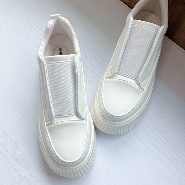 美品★25春夏新作 Noubel Voug Relax.厚底スリッポンスニーカー Noubel Voug Relax 【25春夏新作】【人気商品】厚底 カジュアル