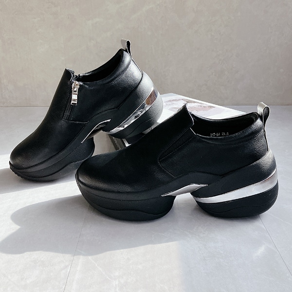 [�}���C]�y26�t�ĐV��z��i�X�j�[�J�[ �T�b�Ɨ����� �V���v���X���b�|���X�j�[�J�[/�k�[�x�����H�[�O �����b�N�X�iNOUBEL VOUG Relax�j �u���b�N