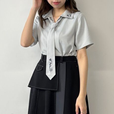 [^ԁF5263-8114]D]lN^Ct̊J2wayhJuEXɂȂēo!Ԃ̃Itƃ`R[ɃsNƃTbNXA薾邢ɁB܂ƃlN^Cɂ{^jJ̎hJNVJŖڂ䂫AR[f̃|CgɂȂ܂BC[hɂdłfUCȂAC̃gbvXƂĒpĂS̓̂鐶ngpĂ܂Bpfg163cmOł̎Be摜́A̓ŐFČꍇ܂Bi̐F́AX^WIBẻ摜QƂB܂Aql̂gPCEX}[gtH̃j^[ȂǂɂFقȂČꍇ܂B\߂̏ゲB