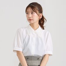 レースカラーブラウス