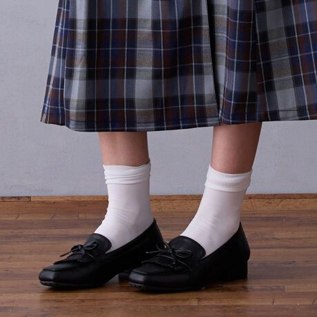 [^ԁF5863-7005]I[R[fɑQȃ[q[[t@[oBʊ郌U[fނɃtWƃ{{ꂽꑫŐ▭ȍ̃q[͕₷͂rʂQȂ̂ŃTCY傫߂̕╝Lɂ߂łIgݍ킹ŃI[V[Yp\ȃfUCȂ̂ŃX^CO̕L܂B