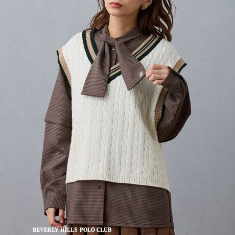 [^ԁF5563-8023]hJ̃{E^ClȃuEXI킹ACeɂĂǂȃV[ɂΉł閜\uEXoBXbNXtAXJ[gɃ~[ō킹ĂdɂAfjƃu[cŃJWAɂ钅񂵗͔QȈꖇłBVvȃ{fB͏d˒₷AjbgƂ̃C[hX^C͓~̎R[fɂȂ邱ƊԈႢȂBEVERLY HILLS POLO CLUB1982NAT[X̍ZXro[qYŐ܂܂B p܂̓`Zg|h̎gfBVi}Chx[XɁAEGXgR[Xg̗zCŖ邢NIȃC[WRZvgɓWJĂ܂Bpfg163cm fډ摜̏i̐F́A Beꏊ̓ȂǂɂFقȂČꍇ܂Bi̐F́AnAbv̉摜QƂB܂Aql̂gPCEX}[gtH̃j^[ȂǂɂFقȂČꍇ܂B\߂̏ゲB