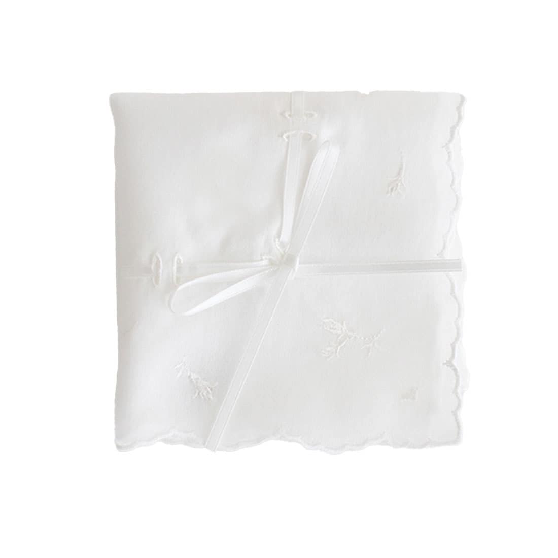 約30×30cm】ブライダル 刺繍ハンカチ アイレットフラワー