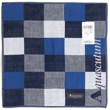 [^:0011620002]ubÑJ[O|Cg̃fUCłBANAXL[^̃Nu`FbÑJ[OAJ[̑gݍ킹y݂1łB_炩ȕŐlC̎OdK[[Ag₷25cmTCYłpӂ܂B[Aquascutum] 1851N hA[WFgX̍dX^[g ANAXL[^́Aégaqua-hƁgscutum-hgݍ킹B gAquascutumhhR[gŐEIȕ]󂯁Aȗ _EueBbVuhƂāAɂ킽Ė{ǋ GO[NeBux󂯑Ă n݂170N̗jA`̃uhłB