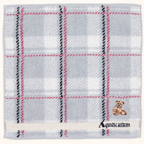 [^:0010720002]`FbNɃN}`[t^InJ`BlC̃N}`[t́AMtgɂ߂1łBRpNgŎ^т₷AigɂœKłB[Aquascutum] 1851N hA[WFgX̍dX^[g ANAXL[^́Aégaqua-hƁgscutum-hgݍ킹B gAquascutumhhR[gŐEIȕ]󂯁Aȗ _EueBbVuhƂāAɂ킽Ė{ǋ GO[NeBux󂯑Ă n݂170N̗jA`̃uhłB