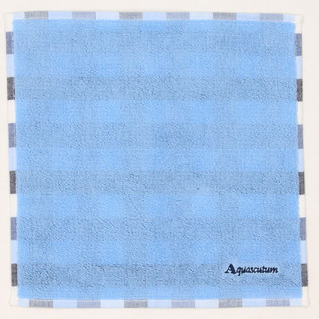 [^:0010730001]ñpCɁAw̃`FbNANZgɂȂĂ܂BLV[łg1Ɏdグ܂Bwʂ̓w̃`FbNy߂fUCłBgpV[̑^InJ`BpIȂAANAXL[^炵fUCڂ܂B[Aquascutum]1851N hA[WFgX̍dX^[gANAXL[^́Aégaqua-hƁgscutum-hgݍ킹BgAquascutumhhR[gŐEIȕ]󂯁Aȗ_EueBbVuhƂāAɂ킽Ė{ǋGO[NeBux󂯑Ăn݂170N̗jA`̃uhłB