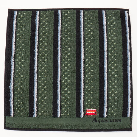 [^:0010730002]XgCṽpCɍ킹hoX̎hJANZgɂȂĂ܂BgpV[̑^InJ`BpIȂAANAXL[^炵fUCڂ܂B[Aquascutum]1851N hA[WFgX̍dX^[gANAXL[^́Aégaqua-hƁgscutum-hgݍ킹BgAquascutumhhR[gŐEIȕ]󂯁Aȗ_EueBbVuhƂāAɂ킽Ė{ǋGO[NeBux󂯑Ăn݂170N̗jA`̃uhłB