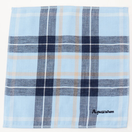 [^:0010730004]Ԃ̃`FbÑK[[^IAlC̃J[Oł܂Ƃ߂܂BV[I΂ȂfUĆAMtgɂœKȈꖇłBgpV[̑^InJ`BpIȂAANAXL[^炵fUCڂ܂B[Aquascutum]1851N hA[WFgX̍dX^[gANAXL[^́Aégaqua-hƁgscutum-hgݍ킹BgAquascutumhhR[gŐEIȕ]󂯁Aȗ_EueBbVuhƂāAɂ킽Ė{ǋGO[NeBux󂯑Ăn݂170N̗jA`̃uhłB