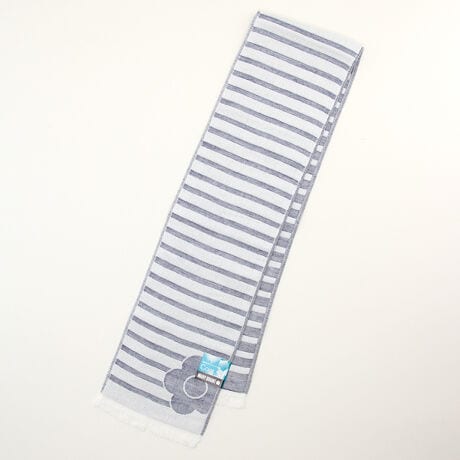 [^:0011250001]ڐG⊴ʂ̂鎅gpAOTCỸ^I}t[łB[MARY QUANT]̃[ɂƂꂸA؂ɁAR𔭑zzB̎ƌĂ΂ꂽCMX̂UONBhXDCMOhhƂJ`[[ugN}[ENgBht@bV̑bzA܂Ń^u[ƂĂ~jXJ[g͐EIȃu[ƂȂ܂BƑnIōDSȍĺA㏗̎Љioɑ傫ȉe^ė܂BMARY QUANT̃ACeɂ́Â܂܂̎\AȏɂƋPĂقƂz߂Ă܂BuhV{ufCW[vuh̃ACRłfCW[}[ŃAႩ肵̃}[̗琶܂ꂽ́BȊw̗͂ł͍炩邱Ƃ̂łȂEłւ̍ԁB̓}[炵uRvƁuƑnv\uMARY QUANTv̏ےłB