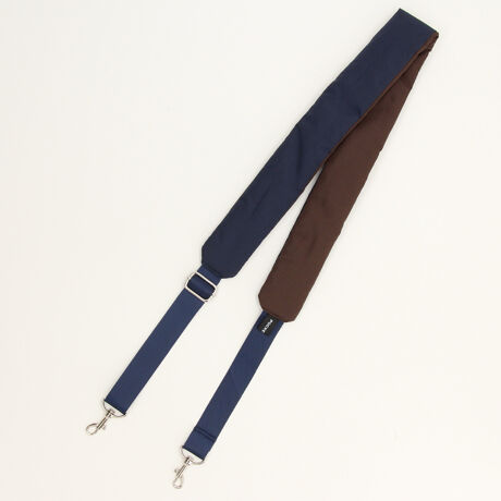 [^:0013230002]Г̃[U[̐󂯁Aւ̕SȂANbV̍fނgp̃XgbvVoB̊i⒅݂̂̌ɉāAXgbv̒𒲐ł܂B[|PbgvXƂ]̕Ƀ|Pbg1vX銴oŋCyɎg֗ȃ|VFbgBЃIWĩuhł