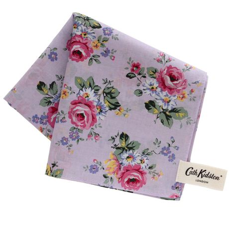 [^:0013580002]ƂRbgngpvg^Oڈ̃nJ`[tB炭ĂA[JCugpV[YłByCath Kidston(LX Lbh\)z1993NɉpmbeBOqŒaBe[Wƃ_ȃfUCZƎ̃X^C͓IȃCtX^CuhłBԕp̃`[tȂǂꂽACéAƒIŉ݂̂镵͋CoA̐lɈĂ܂BɁApƃfUCˑǴ݂AʂANZgƂĂlCŁAgƂɈƂ琢E̕LɎxĂ܂B