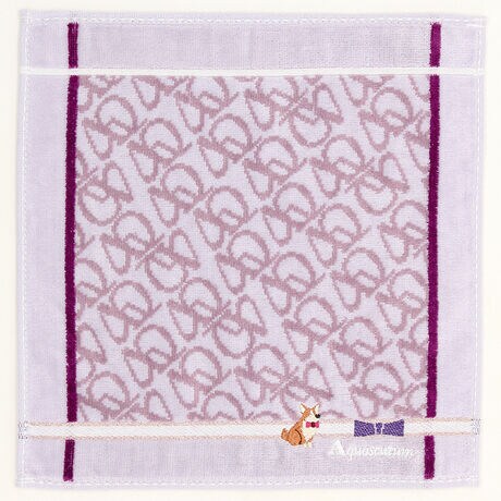 [^:0010720005]ANAXL[^AQgݍ킹mOSfUCGKg1łBANAXL[^̑nƂ̒nłCMXY̌AR[M[̎hJANZgɂȂĂ܂BRpNgŎ^т₷AigɂœKȃ^InJ`łB[Aquascutum]1851N hA[WFgX̍dX^[gANAXL[^́Aégaqua-hƁgscutum-hgݍ킹BgAquascutumhhR[gŐEIȕ]󂯁Aȗ_EueBbVuhƂāAɂ킽Ė{ǋGO[NeBux󂯑Ăn݂170N̗jA`̃uhłB