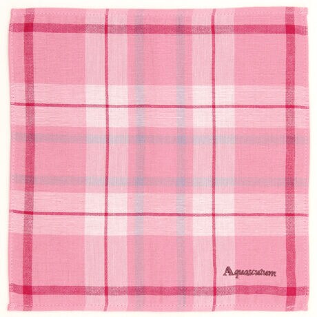 [^:0010720007]Vvȃ`FbÑK[[^ÍAMtgɂœK1łBRpNgŎ^т₷AigɂœKȃ^InJ`łB[Aquascutum]1851N hA[WFgX̍dX^[gANAXL[^́Aégaqua-hƁgscutum-hgݍ킹BgAquascutumhhR[gŐEIȕ]󂯁Aȗ_EueBbVuhƂāAɂ킽Ė{ǋGO[NeBux󂯑Ăn݂170N̗jA`̃uhłB