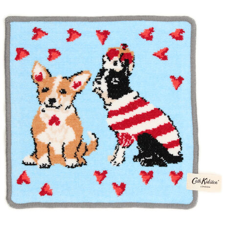 [^:0013910002]{XgeÁuo[j[vƃR[M[́uNB[j[ṽ`[tBVFj[DnJ`[t̓[ŐDグĂ̂ŁA\̂Ȃӂ鐶nɂȂĂ܂ByCath Kidston(LX Lbh\)z1993NɉpmbeBOqŒaBe[Wƃ_ȃfUCZƎ̃X^C͓IȃCtX^CuhłBԕp̃`[tȂǂꂽACéAƒIŉ݂̂镵͋CoA̐lɈĂ܂BɁApƃfUCˑǴ݂AʂANZgƂĂlCŁAgƂɈƂ琢E̕LɎxĂ܂B