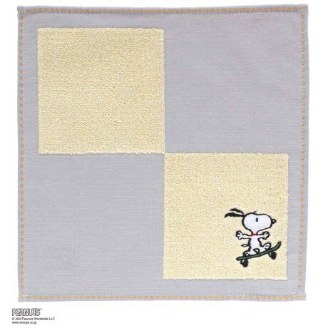 [^:0001940018]ʊo^InɁAႢ̃Xk[s[̎hJۗꖇBj킸fC[ɂgV[YłBpCWJ[h^CvƁApCK[[^Cṽ^IłB[PEANUTS(s[ibc)]AJ̖ƁA`[YEMEVc1950N珑n߂R~bNus[ibcvɓoꂷr[ÕXk[s[BE炢܂ȂꑱĂXk[s[̃NNyE͂܂B