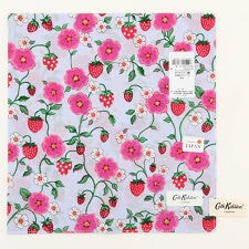 キャス キッドソン　プリントハンカチ　いちご柄　【Cath Kidston】