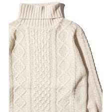 アドポーション(ADPOSION)のケーブル編みタートルネックニット