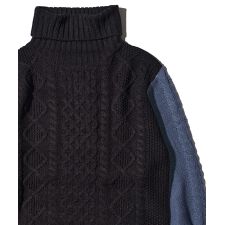 アドポーション(ADPOSION)のケーブル編みタートルネックニット