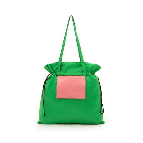 [^ԁF484970]y₩Ɏg|vXhV[Y̐VTuobÓAo I u[Ȃł͂̑loCJ[fUCƁAĂȂ₩ȑfނ𐶂|Pb^udlŁA܂肽߂Ď^тɕ֗ȂAʋ΂ʊwAsAVbsOȂǕLV[Ŋ􂵁Atg̍|Pbgɖ{̂[ăRpNgɎ@\ƁATCh̃h[XgO肰ȂANZgɂȂt@bV˔Âłɗl̂߂̌yʃg[gobOłBEA4Ήi22~31cm)FZEzi10~20cmjFZEybg{gi500mljFZEybg{gci500mljFZy[J[TCY@()zFREE : d:130gC :41cmC :40.5cmC 荂:32cm