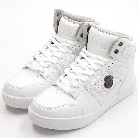 [^:alb-5720]yʂőւ̕SyBXP[^[AXg[gAoXPbgBlXȃV[ŗႤIHɃ{[̂lC̃nCJbgXj[J[B