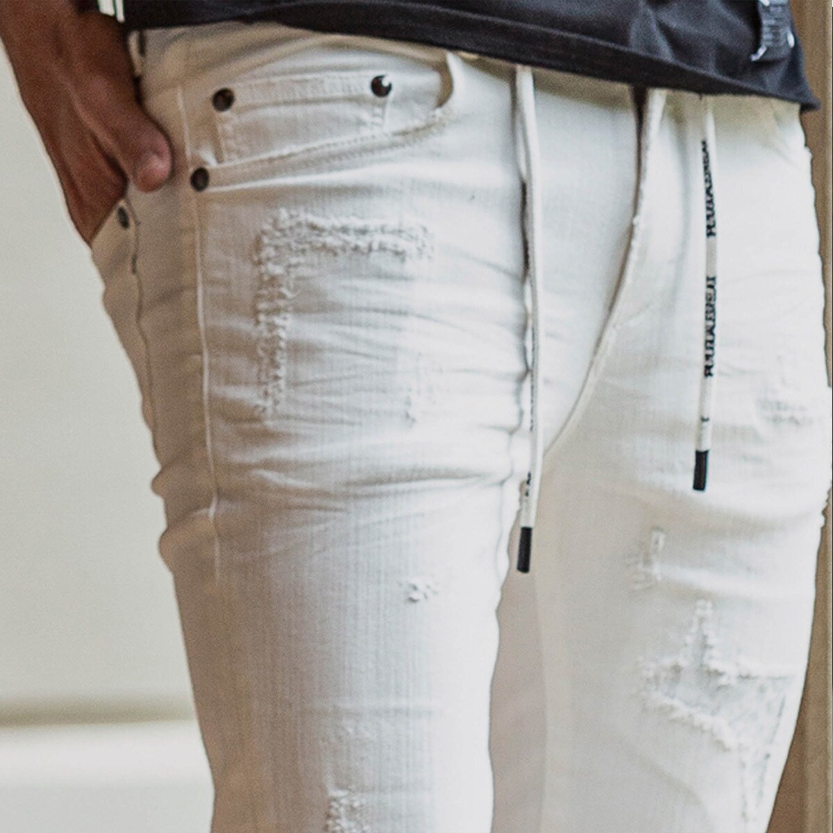 1PIU1UGUALE3 RELAX アンクル丈ホワイトダメージデニムパンツ ...