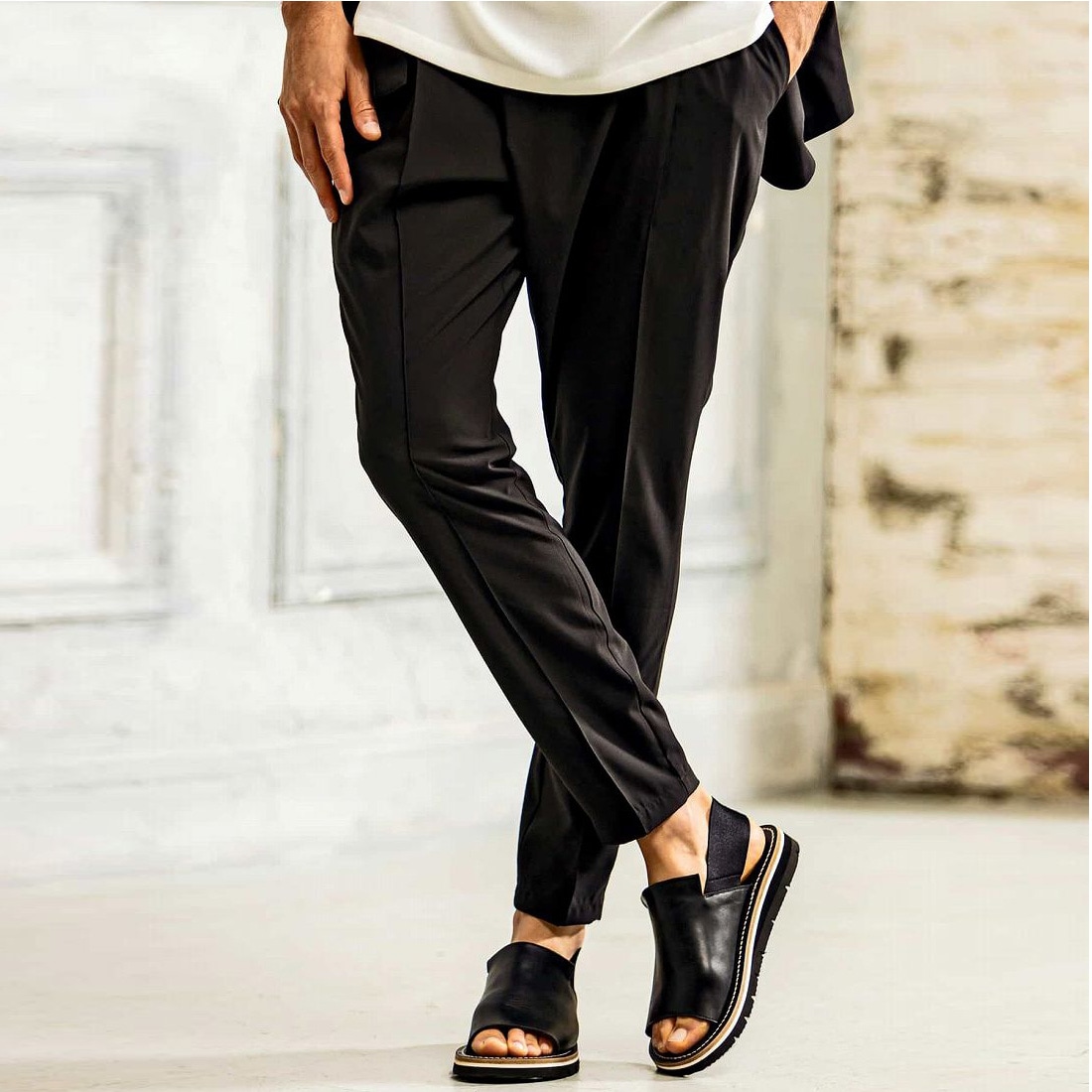 新品】ウノピィウノウグァーレトレ 裏起毛 ストレッチ パンツ L ブラック