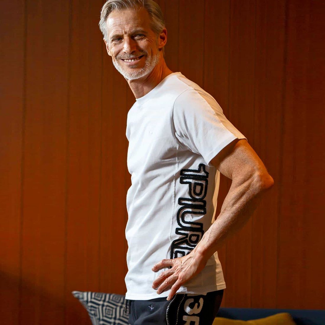 [}C]1PIU1UGUALE3 RELAX TKhJTChSTVc/EmsDEmEO@[g bNXi1PIU1UGUALE3 RELAXj zCg