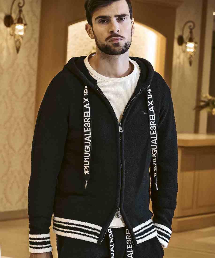 1PIU1UGUALE3 RELAX 裾ロゴニットパーカー | ウノピゥウノウ