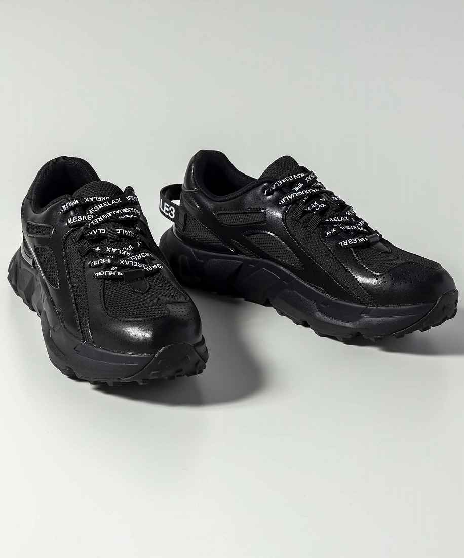 国内発送【1PIU1UGUALE3 RELAX】Vibramソールダッドスニーカー 1PIU1UGUALE3 RELAX Vibramソールダッドスニーカー | ウノピゥ