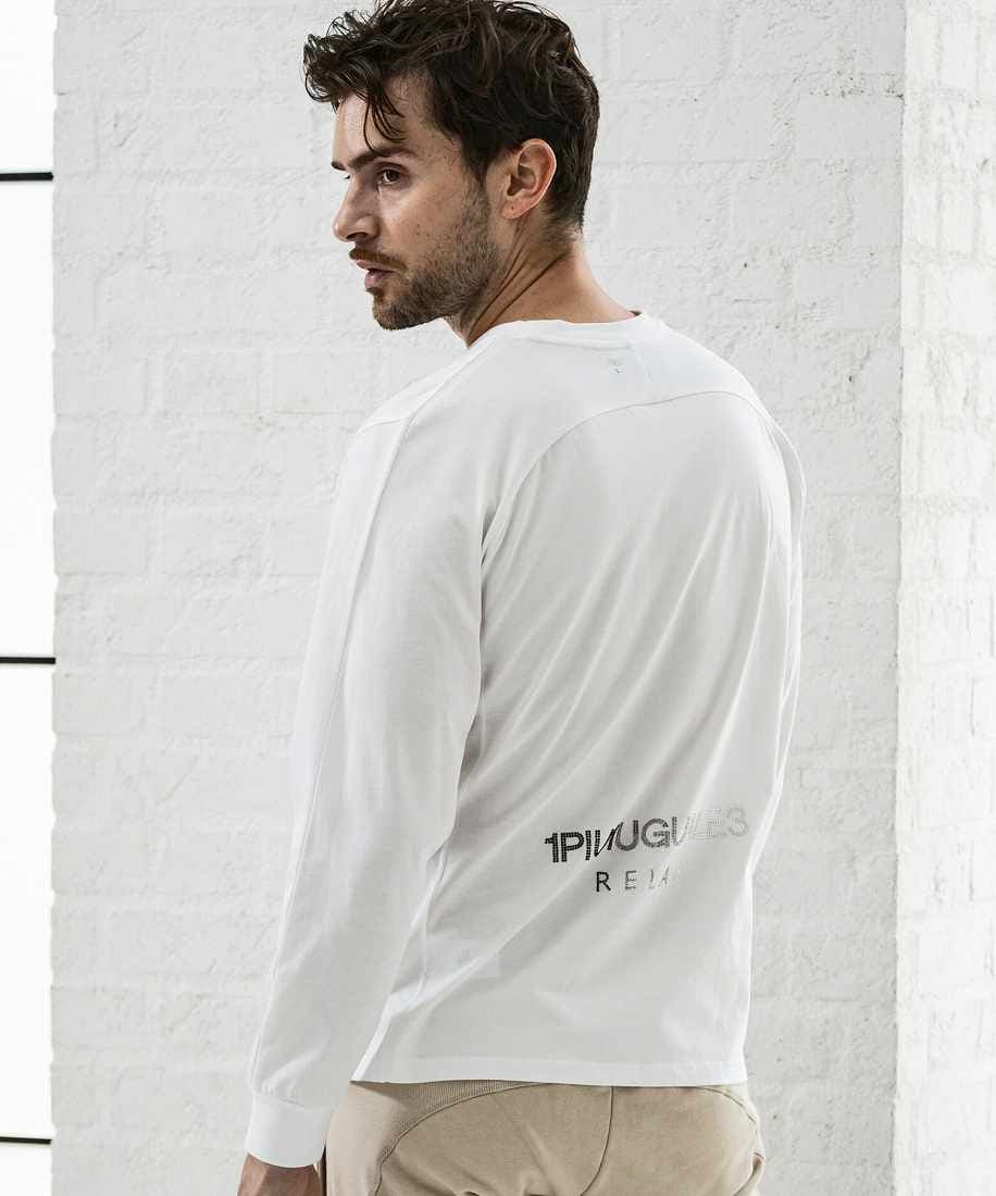 【1PIU1UGUALE3 RELAX】スパークリングロゴロングTシャツ 1PIU1UGUALE3 RELAX スパークリングロゴロングTシャツ | ウノ
