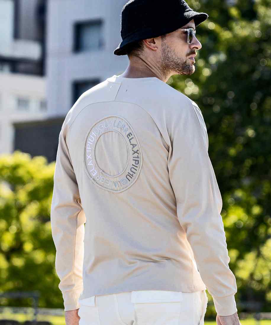1PIU1UGUALE3 RELAX ベーシック半袖ニットTシャツ「LEON 4月号