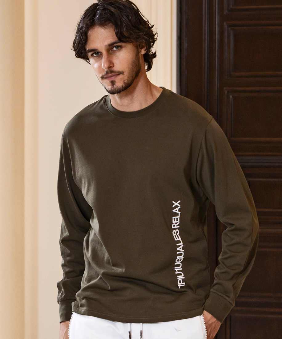 1PIU1UGUALE3 RELAX フェイクレザーロゴロングTシャツ | ウノ