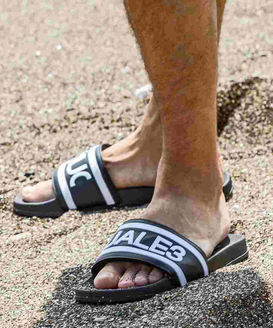 [}C]1PIU1UGUALE3 RELAX CSV[T_/EmsDEmEO@[g bNXi1PIU1UGUALE3 RELAXj black