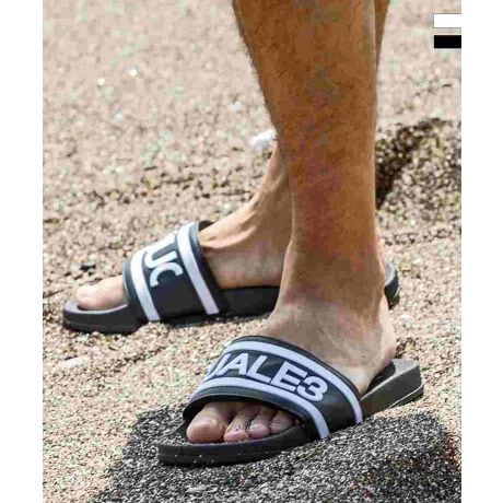 1PIU1UGUALE3 RELAXV[T_̓ołBAbp[ɃuhSƃCꑫBRgXǧJ[OŃR[f̃ANZgɂȂ܂B\[yʉ邱ƂŌyȗSnB^E[Xɂ͖ܘ_Ar[`ɂfdオłBubNƃzCg2FWJŃT}[V[Y𐷂グ܂B[^:USX-25002]----------------------------------------------------------------------------y1PIU1UGUALE3 RELAX@Em sD Em EO@[ g bNXz"ɏ̕i"Ƃăt@bVjX^ɈĂ܂ȂA1PIU1UGUALE3 RELAX"" ""ւ̒ɃfUCi[炪IA҂ɍgƊ؂"ꒅ"ꂽiŒm1PIU1UGUALE3̃JWAEFACłB̉lm錺l炱ΓIȎx󂯂AbNXCȂł͂"ɂ̒Sn"𐥔̊ĂقBATTENTIONiʐ^͂ł茻iČ悤ɐSĂ܂Ap̃j^[ɂ荷ق܂BTCYdȂǂɑ̌̍ꍇ܂Bi̎dlуfUC͉P̂߁A\ȂύXꍇ܂B