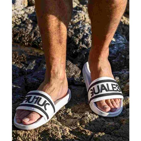 1PIU1UGUALE3 RELAXV[T_̓ołBAbp[ɃuhSƃCꑫBRgXǧJ[OŃR[f̃ANZgɂȂ܂B\[yʉ邱ƂŌyȗSnB^E[Xɂ͖ܘ_Ar[`ɂfdオłBubNƃzCg2FWJŃT}[V[Y𐷂グ܂B[^:USX-25002]----------------------------------------------------------------------------y1PIU1UGUALE3 RELAX@Em sD Em EO@[ g bNXz"ɏ̕i"Ƃăt@bVjX^ɈĂ܂ȂA1PIU1UGUALE3 RELAX"" ""ւ̒ɃfUCi[炪IA҂ɍgƊ؂"ꒅ"ꂽiŒm1PIU1UGUALE3̃JWAEFACłB̉lm錺l炱ΓIȎx󂯂AbNXCȂł͂"ɂ̒Sn"𐥔̊ĂقBATTENTIONiʐ^͂ł茻iČ悤ɐSĂ܂Ap̃j^[ɂ荷ق܂BTCYdȂǂɑ̌̍ꍇ܂Bi̎dlуfUC͉P̂߁A\ȂύXꍇ܂B