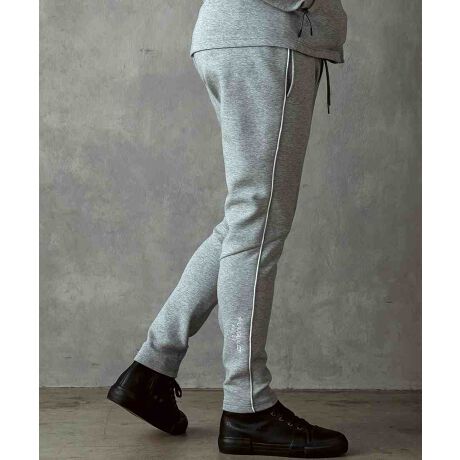 1PIU1UGUALE3 RELAX|`WK[pc̓ołB_炩n̂̃|`n̗pWK[pcBLkɗDꂽfނŁAXgXt[ȒSnB҉̃K[bgNb`G̐؂ւɂAy₩ɑ̂𓮂tBbgT|[g܂BTChɂ͌̂pCsO{AX|[eBȕ\oBE̎hJSɂǂ猩Ă̖fUCɎdオ܂BXshɔˑfނ̗pAԂ̎FɂzB̃jOg[jOV[ɂSłBfނ(uso-25114)p[J[ƍ킹΁AANeBuƐ˔ZbgAbvX^CɁBfUCA@\Ƃɐ\Ȃ^E[XɂfꖇByłȂl̕iiƍZfC[OX|𐥔̌ĂB[^:USB-25114]----------------------------------------------------------------------------y1PIU1UGUALE3 RELAX@Em sD Em EO@[ g bNXz"ɏ̕i"Ƃăt@bVjX^ɈĂ܂ȂA1PIU1UGUALE3 RELAX"" ""ւ̒ɃfUCi[炪IA҂ɍgƊ؂"ꒅ"ꂽiŒm1PIU1UGUALE3̃JWAEFACłB̉lm錺l炱ΓIȎx󂯂AbNXCȂł͂"ɂ̒Sn"𐥔̊ĂقBATTENTIONiʐ^͂ł茻iČ悤ɐSĂ܂Ap̃j^[ɂ荷ق܂BTCYdȂǂɑ̌̍ꍇ܂Bi̎dlуfUC͉P̂߁A\ȂύXꍇ܂B