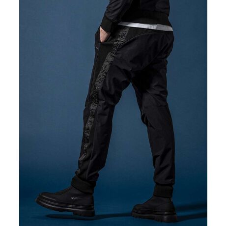 1PIU1UGUALE3 RELAXiEm sD Em EO@[ g bNXj@~@+phenixivXtFjbNXjhEEɗDꂽqWINDSTOPPER&#174; PRODUCTS BY GORE-TEX LABSr̗pOpcB75D|GXe2LfނyȒSnBɃTCh獘ɃXgb`nzA^B@\Ȃx`[VƂĂ̌ʂAhCȃRfBVۂ܂BTChɑ郍Se[vX|[eBȕ\oBẼ|PbgɂꂼuhSAwʂɂGORE-TEX LABS̃S𓯐FŔzu܂B@\ƃfUC𗼗A[oAEghAX^CŁA^EAEghA܂ŃV[XɊ􂷂ꒅłBZbgAbv\ȃp[J[́uso-25135-FABRIC-f-SAebNX̒łhɓASnƏ_炩A\ȖhLĂ܂Bő̓́uhvƁuvƂA2̋@\B~̗₽ՂȂÃhƂŁAĂ₦ɂsyBɃhCŉKȒpL[v܂B[^:USB-25135]----------------------------------------------------------------------------y1PIU1UGUALE3 RELAX@Em sD Em EO@[ g bNXz"ɏ̕i"Ƃăt@bVjX^ɈĂ܂ȂA1PIU1UGUALE3 RELAX"" ""ւ̒ɃfUCi[炪IA҂ɍgƊ؂"ꒅ"ꂽiŒm1PIU1UGUALE3̃JWAEFACłB̉lm錺l炱ΓIȎx󂯂AbNXCȂł͂"ɂ̒Sn"𐥔̊ĂقBATTENTIONiʐ^͂ł茻iČ悤ɐSĂ܂Ap̃j^[ɂ荷ق܂BTCYdȂǂɑ̌̍ꍇ܂Bi̎dlуfUC͉P̂߁A\ȂύXꍇ܂B