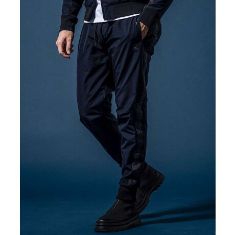 1PIU1UGUALE3 RELAXiEm sD Em EO@[ g bNXj@~@+phenixivXtFjbNXjhEEɗDꂽqWINDSTOPPER&#174; PRODUCTS BY GORE-TEX LABSr̗pOpcB75D|GXe2LfނyȒSnBɃTCh獘ɃXgb`nzA^B@\Ȃx`[VƂĂ̌ʂAhCȃRfBVۂ܂BTChɑ郍Se[vX|[eBȕ\oBẼ|PbgɂꂼuhSAwʂɂGORE-TEX LABS̃S𓯐FŔzu܂B@\ƃfUC𗼗A[oAEghAX^CŁA^EAEghA܂ŃV[XɊ􂷂ꒅłBZbgAbv\ȃp[J[́uso-25135-FABRIC-f-SAebNX̒łhɓASnƏ_炩A\ȖhLĂ܂Bő̓́uhvƁuvƂA2̋@\B~̗₽ՂȂÃhƂŁAĂ₦ɂsyBɃhCŉKȒpL[v܂B[^:USB-25135]----------------------------------------------------------------------------y1PIU1UGUALE3 RELAX@Em sD Em EO@[ g bNXz"ɏ̕i"Ƃăt@bVjX^ɈĂ܂ȂA1PIU1UGUALE3 RELAX"" ""ւ̒ɃfUCi[炪IA҂ɍgƊ؂"ꒅ"ꂽiŒm1PIU1UGUALE3̃JWAEFACłB̉lm錺l炱ΓIȎx󂯂AbNXCȂł͂"ɂ̒Sn"𐥔̊ĂقBATTENTIONiʐ^͂ł茻iČ悤ɐSĂ܂Ap̃j^[ɂ荷ق܂BTCYdȂǂɑ̌̍ꍇ܂Bi̎dlуfUC͉P̂߁A\ȂύXꍇ܂B